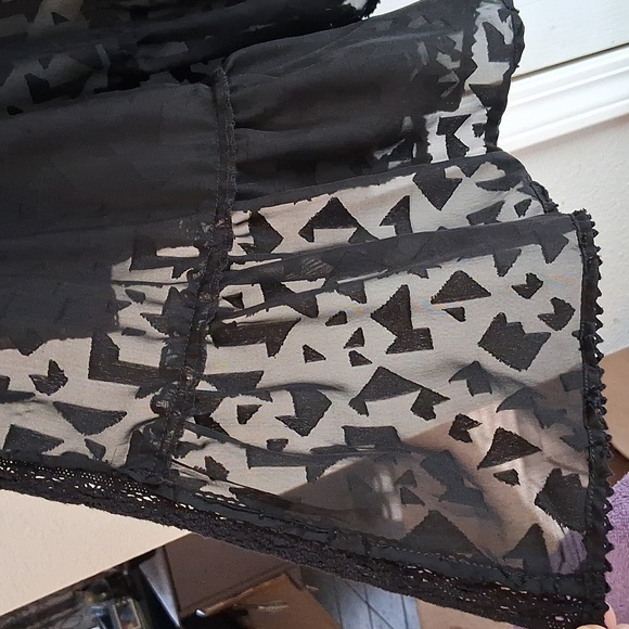 Torrid Black Sheer Burnout Open Front Top Loungewear Swim Cover Sz 4X - Picture 4 of 8